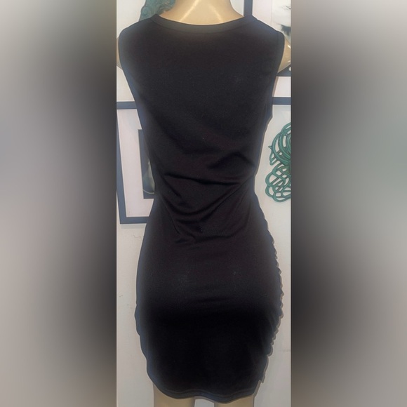 No Brand Black Sleeveless Bodycon Dress with Waist Cutout Twist Medium - Picture 2 of 5